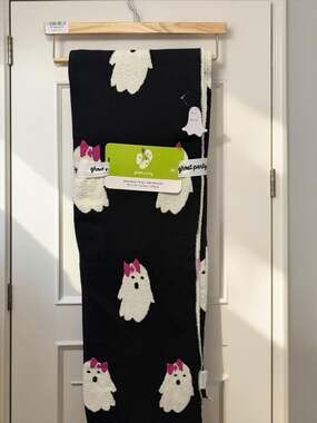 Ghost Party Decorative Throw Blanket 50" x 70" Black with Pink Bow Ghosts